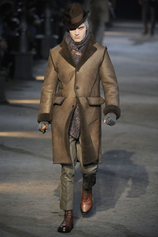 Alexander McQueen / - 2009-2010